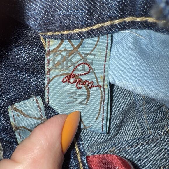 BKE Lexi Stretch Skinny Leg Jeans Low Rise Distressed Embellished 32 - Picture 4 of 6